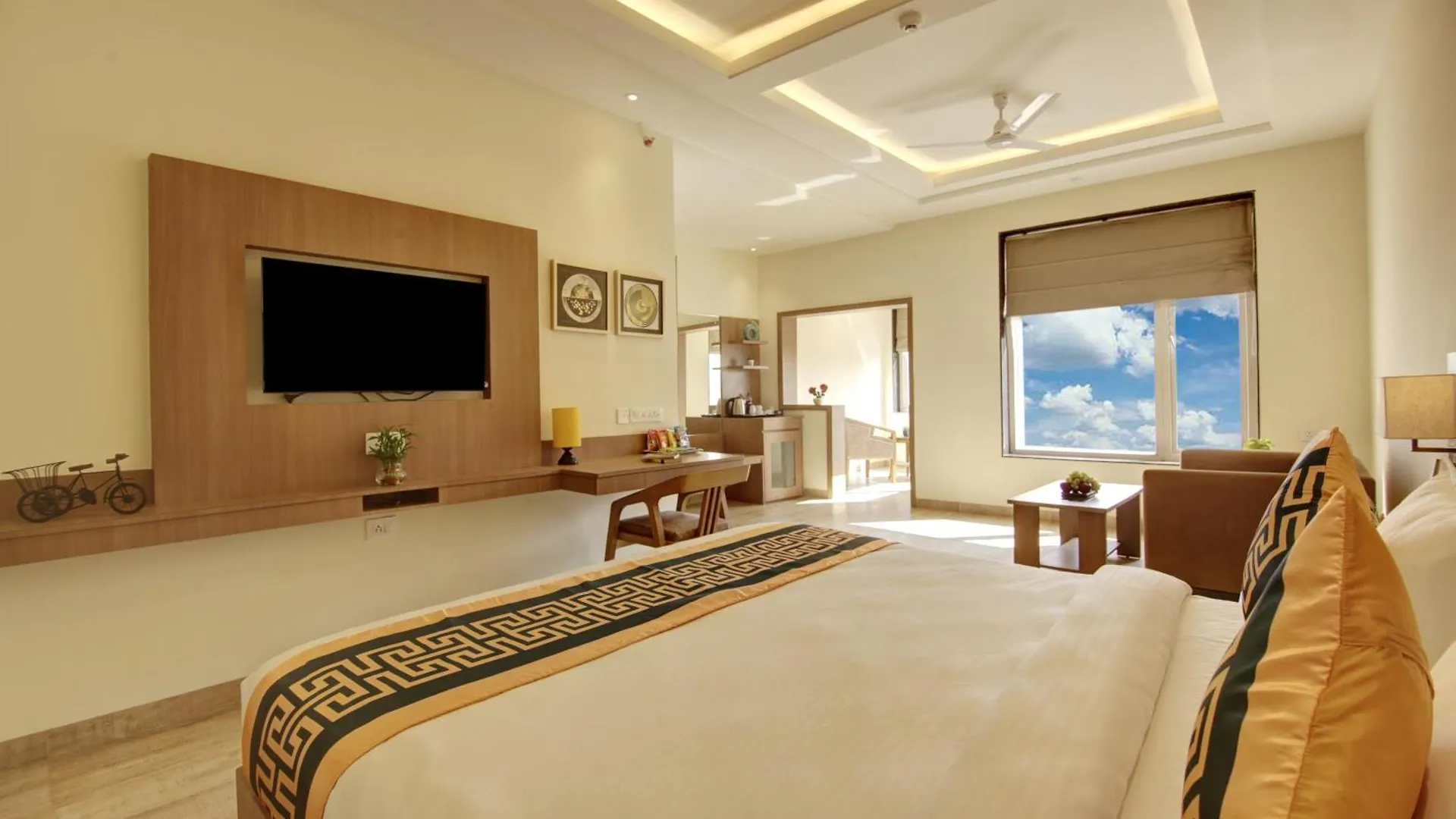 ***  Airport Hotel Claytone New Delhi India