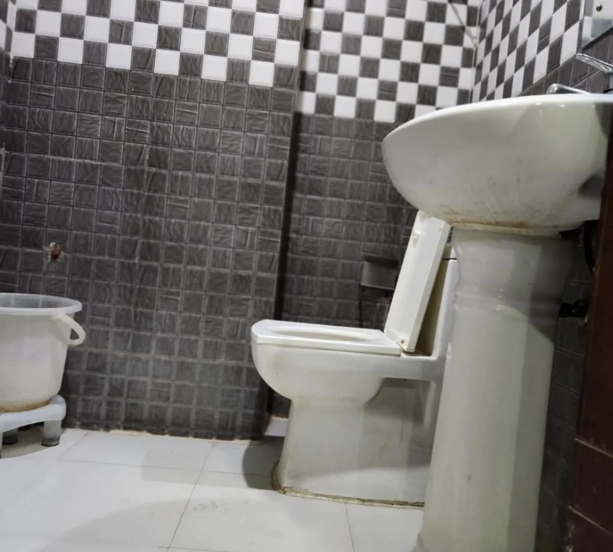 Airport Hotel Claytone New Delhi